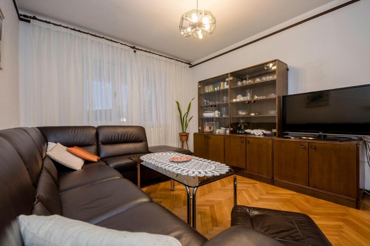 Apartments And Rooms Bolero 拉布 外观 照片