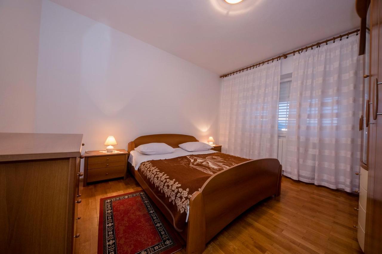 Apartments And Rooms Bolero 拉布 外观 照片
