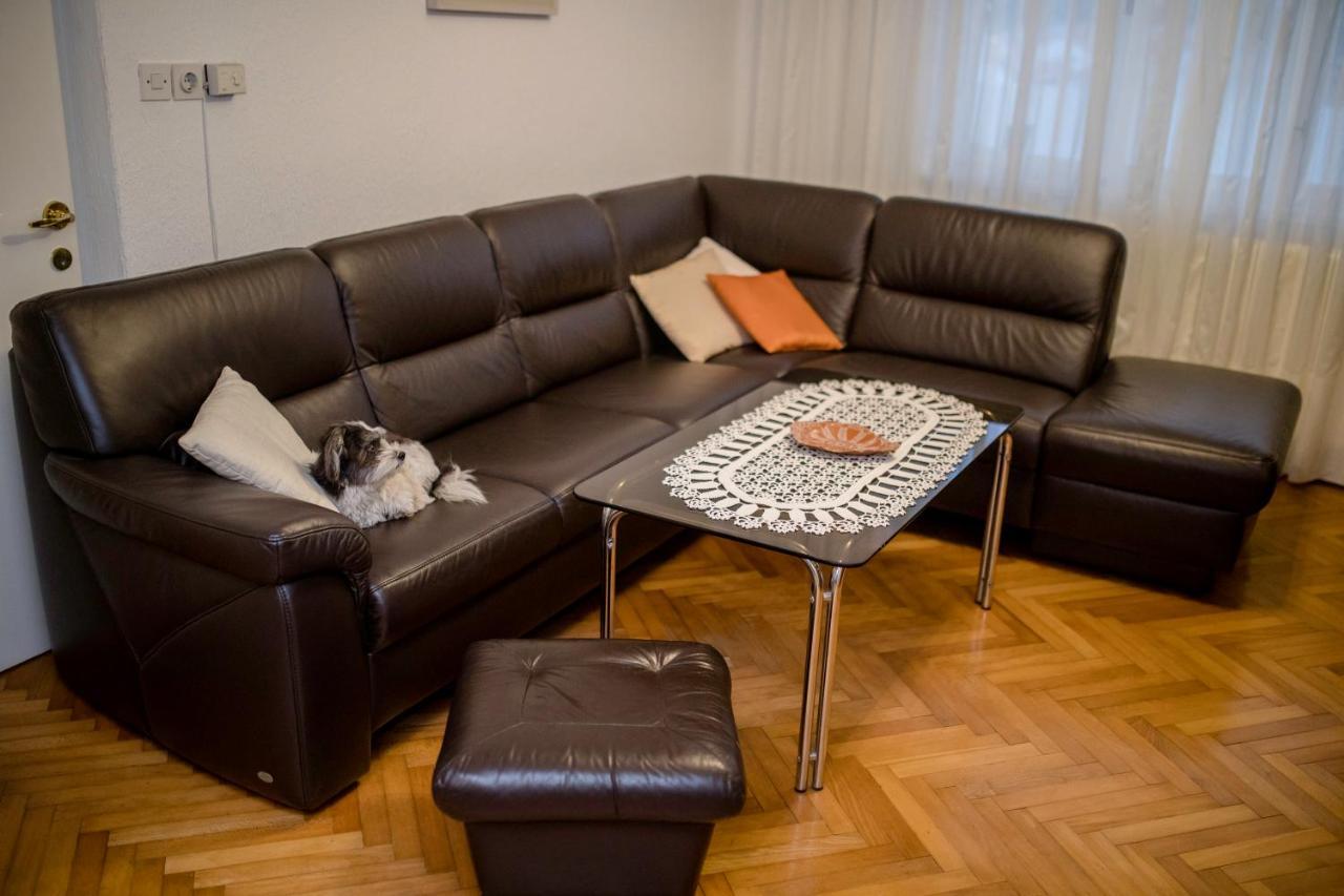 Apartments And Rooms Bolero 拉布 外观 照片