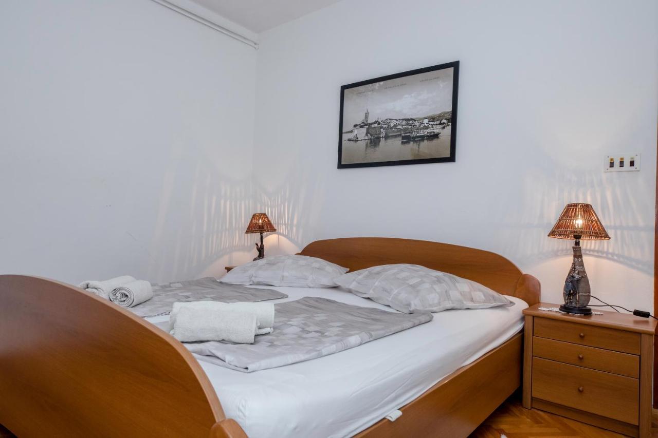 Apartments And Rooms Bolero 拉布 外观 照片