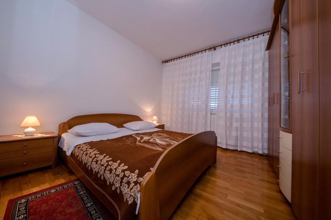 Apartments And Rooms Bolero 拉布 外观 照片