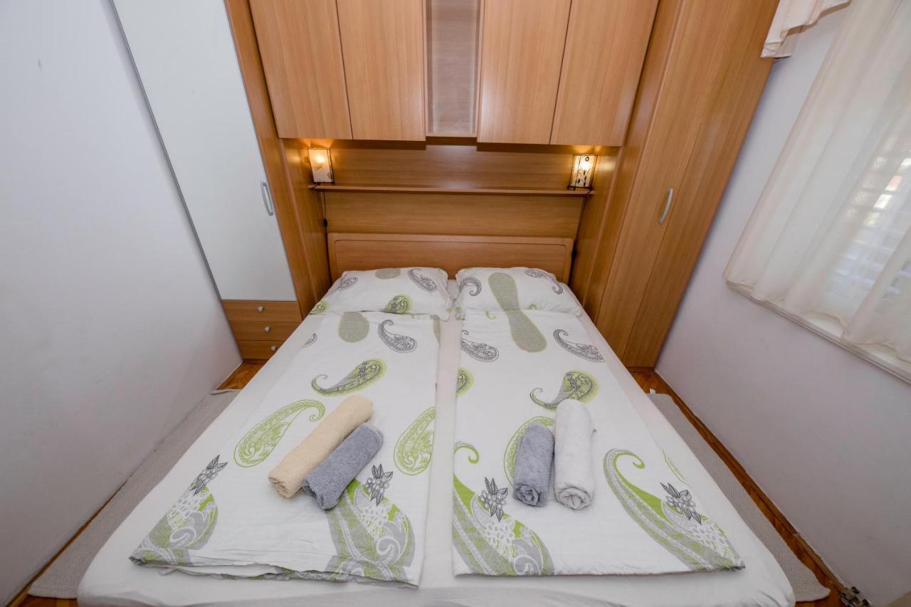 Apartments And Rooms Bolero 拉布 外观 照片